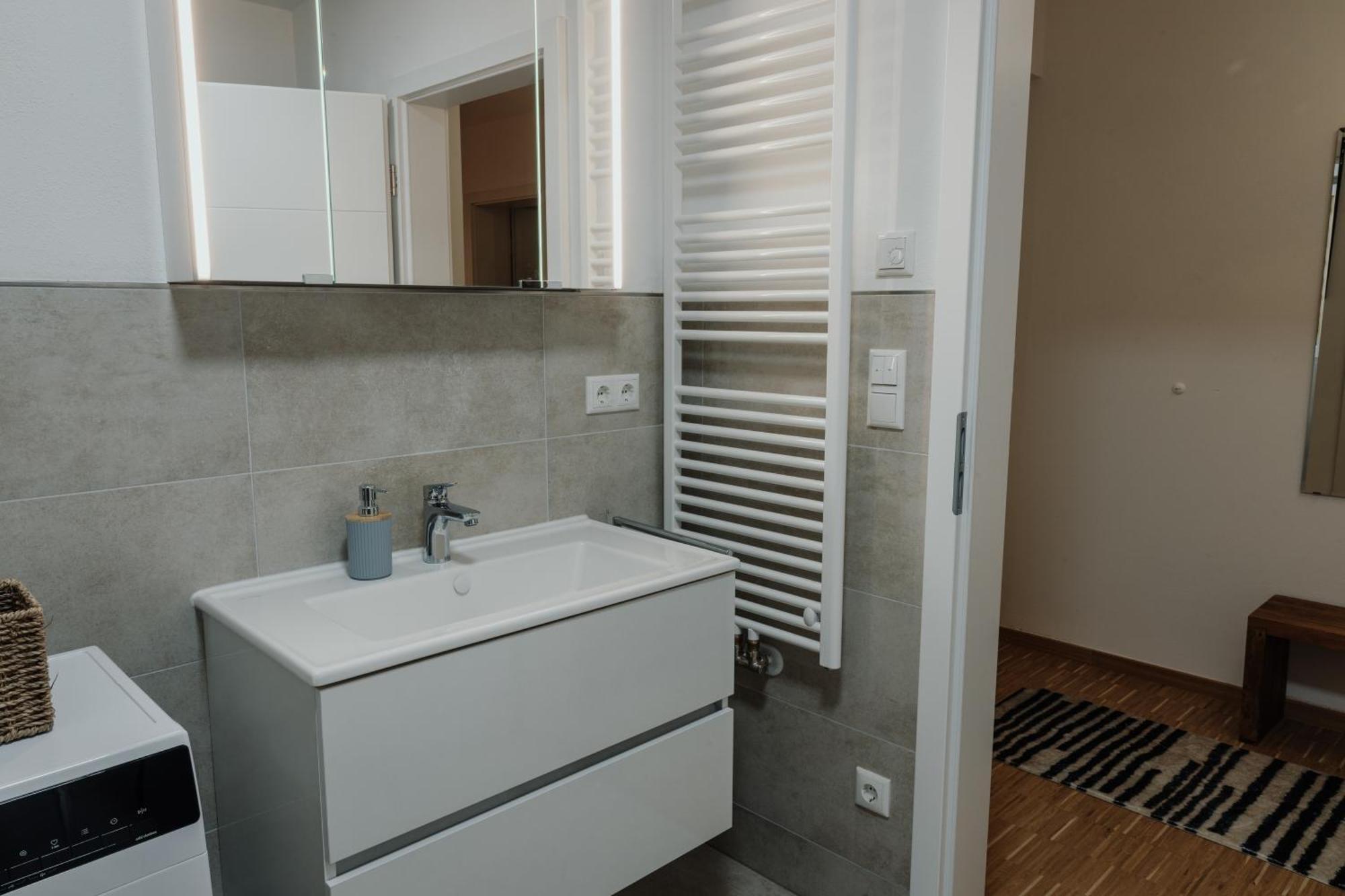Passaus Motto Appartements! Solo - Paerchen - Familien - Gruppen Bagian luar foto